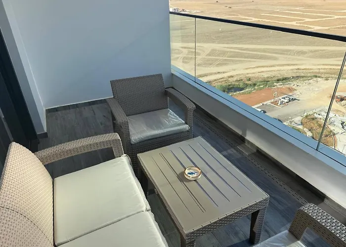 Luxury With Sea View And Mountain View In Grand Sapphire