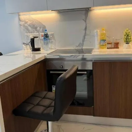 Luxury With Sea View And Mountain View In Grand Sapphire Apartment *